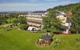 Badhotel Restaurant Stauferland